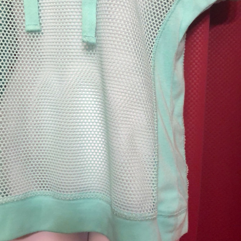 NWOT Rue21 Top - Picture 2 of 5